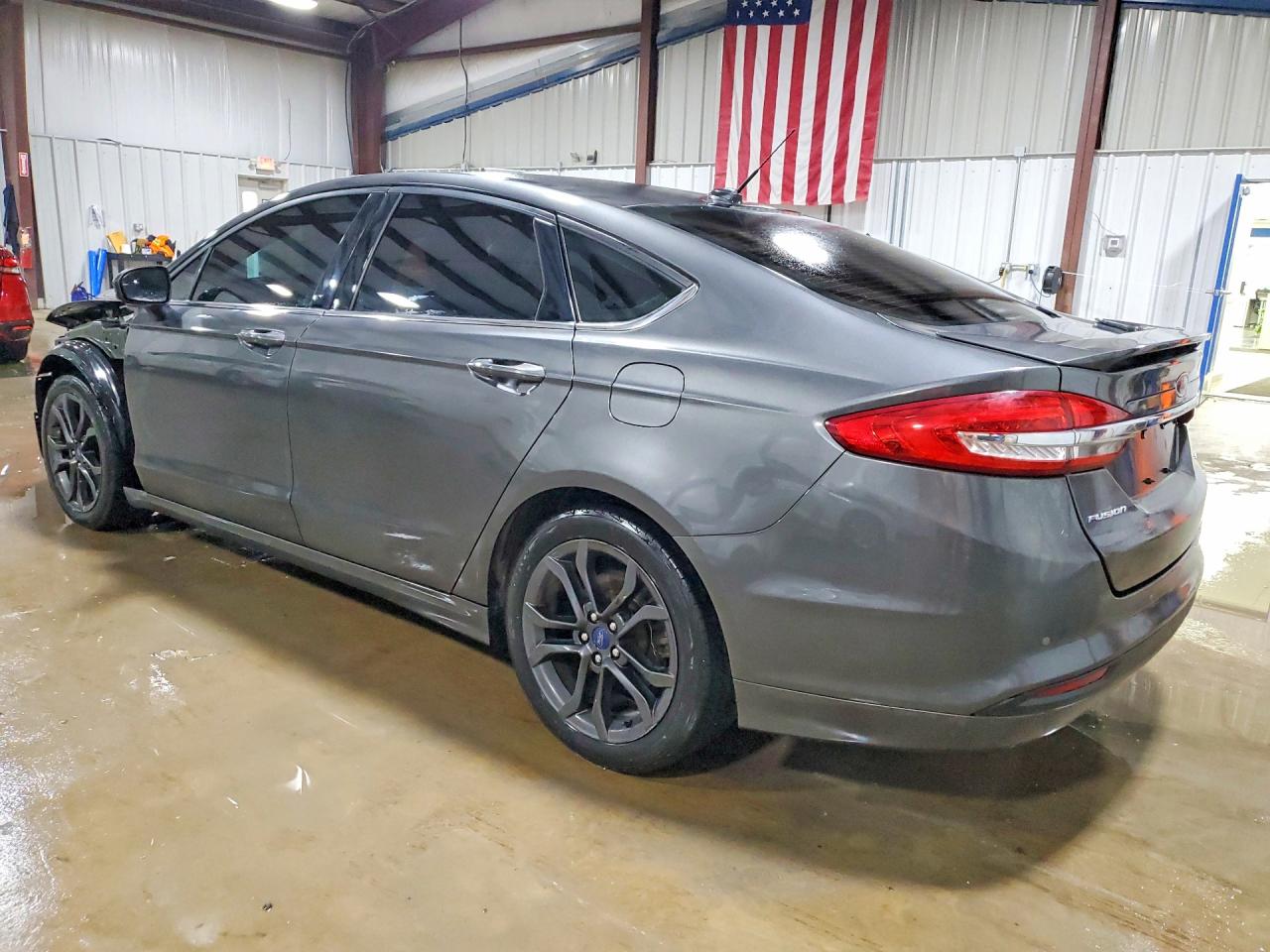 2018 FORD FUSION SE photo 2