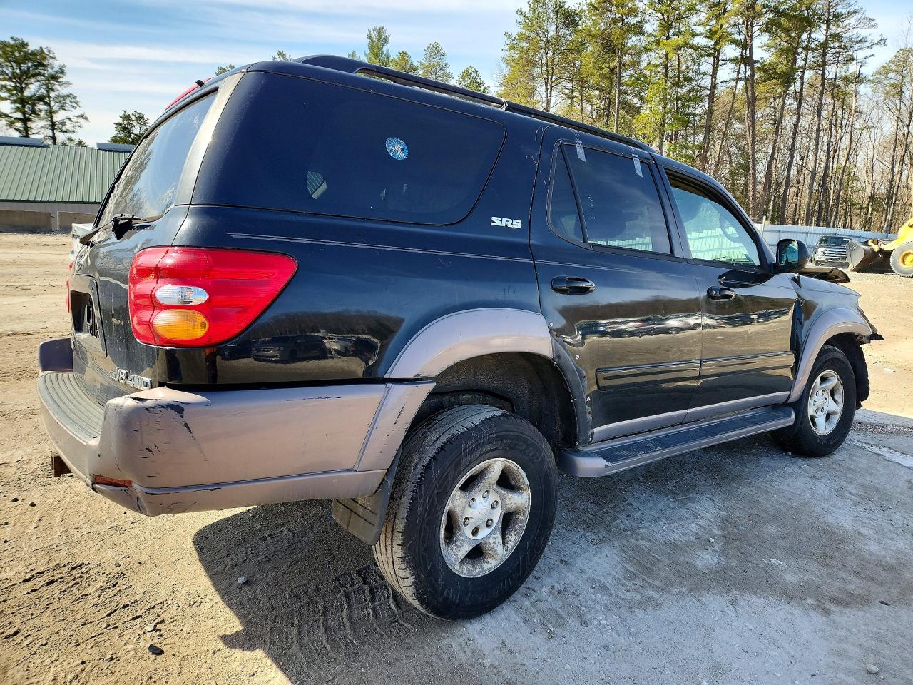 2002 TOYOTA SEQUOIA SR5 photo 5