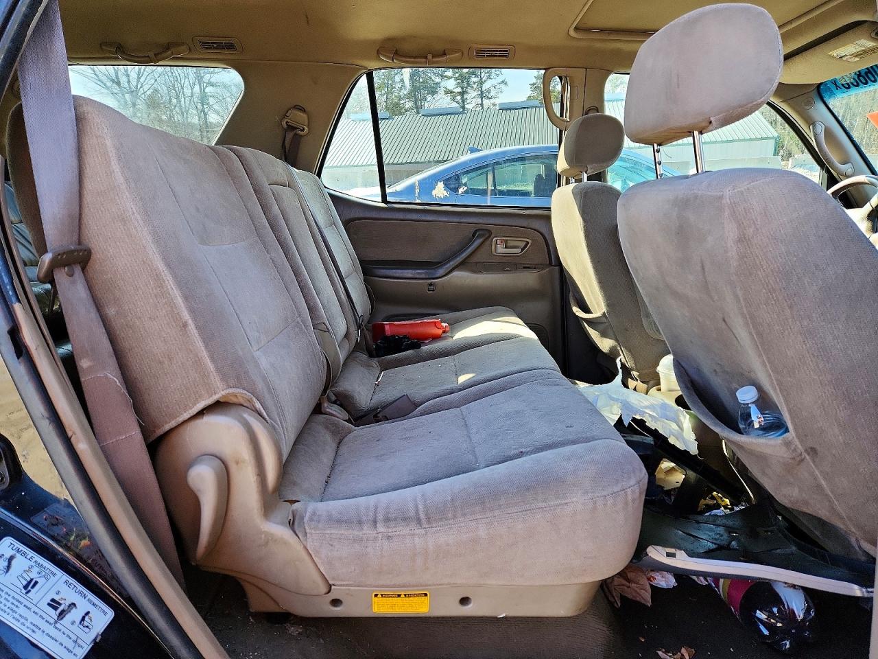2002 TOYOTA SEQUOIA SR5 photo 21