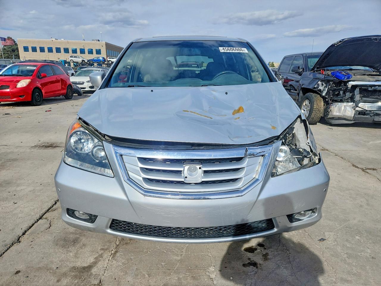 2010 HONDA ODYSSEY TOURING photo 9