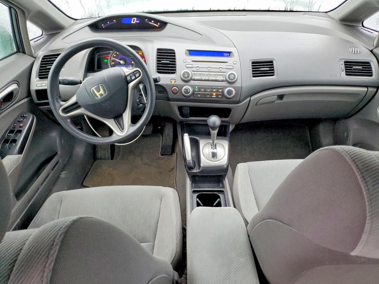 2010 HONDA CIVIC LX photo 22
