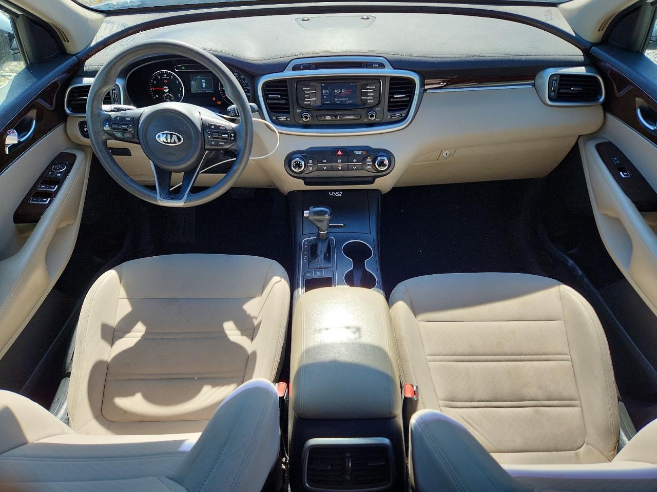 2016 KIA SORENTO LX V6 photo 8