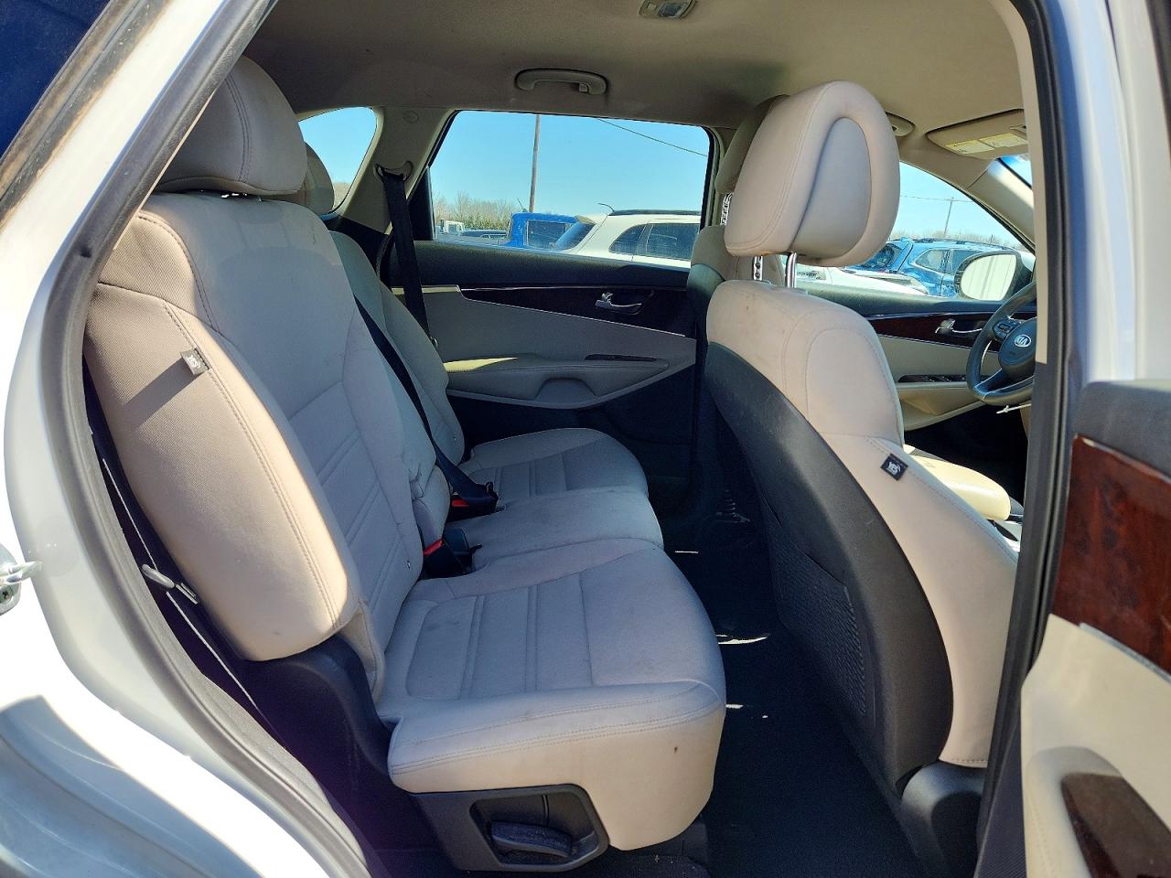 2016 KIA SORENTO LX V6 photo 11