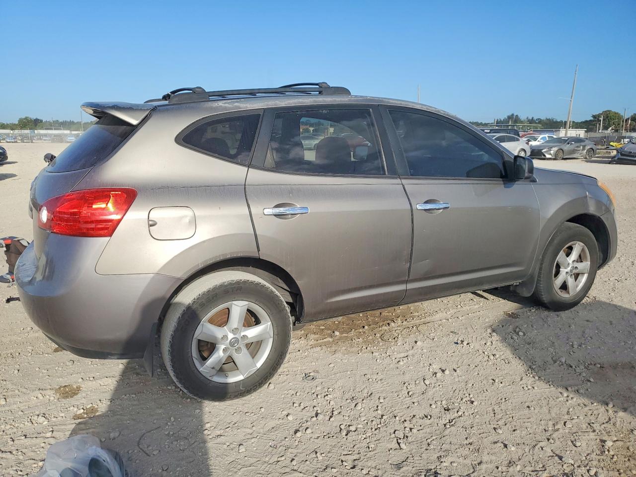2010 NISSAN ROGUE SL photo 3