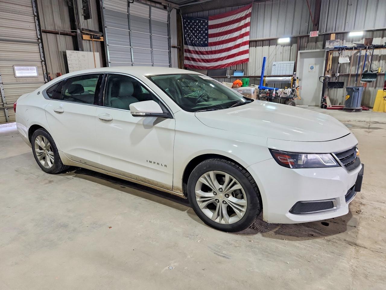 2015 CHEVROLET IMPALA LT photo 4
