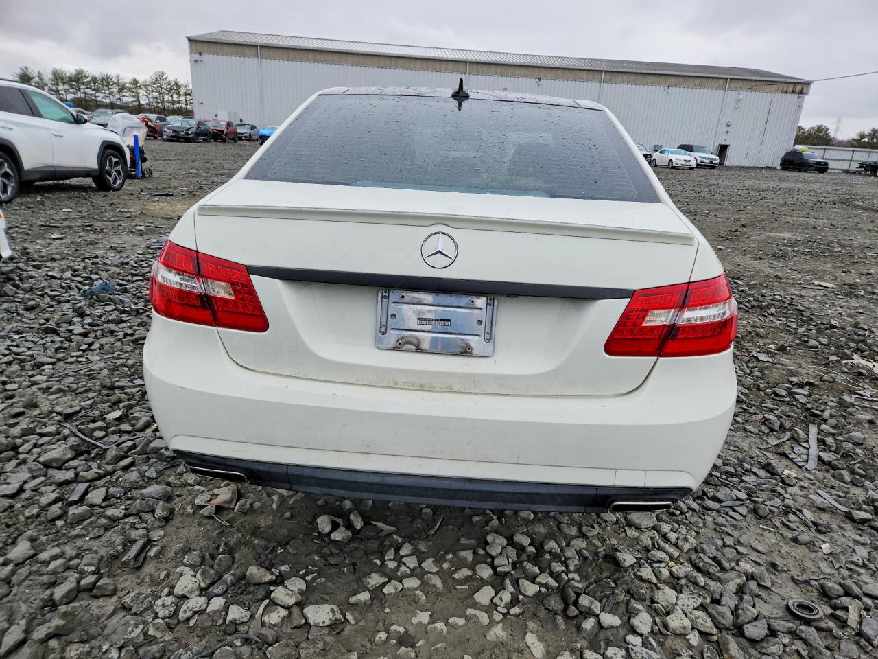 2011 MERCEDES-BENZ E 350 4MATIC photo 11