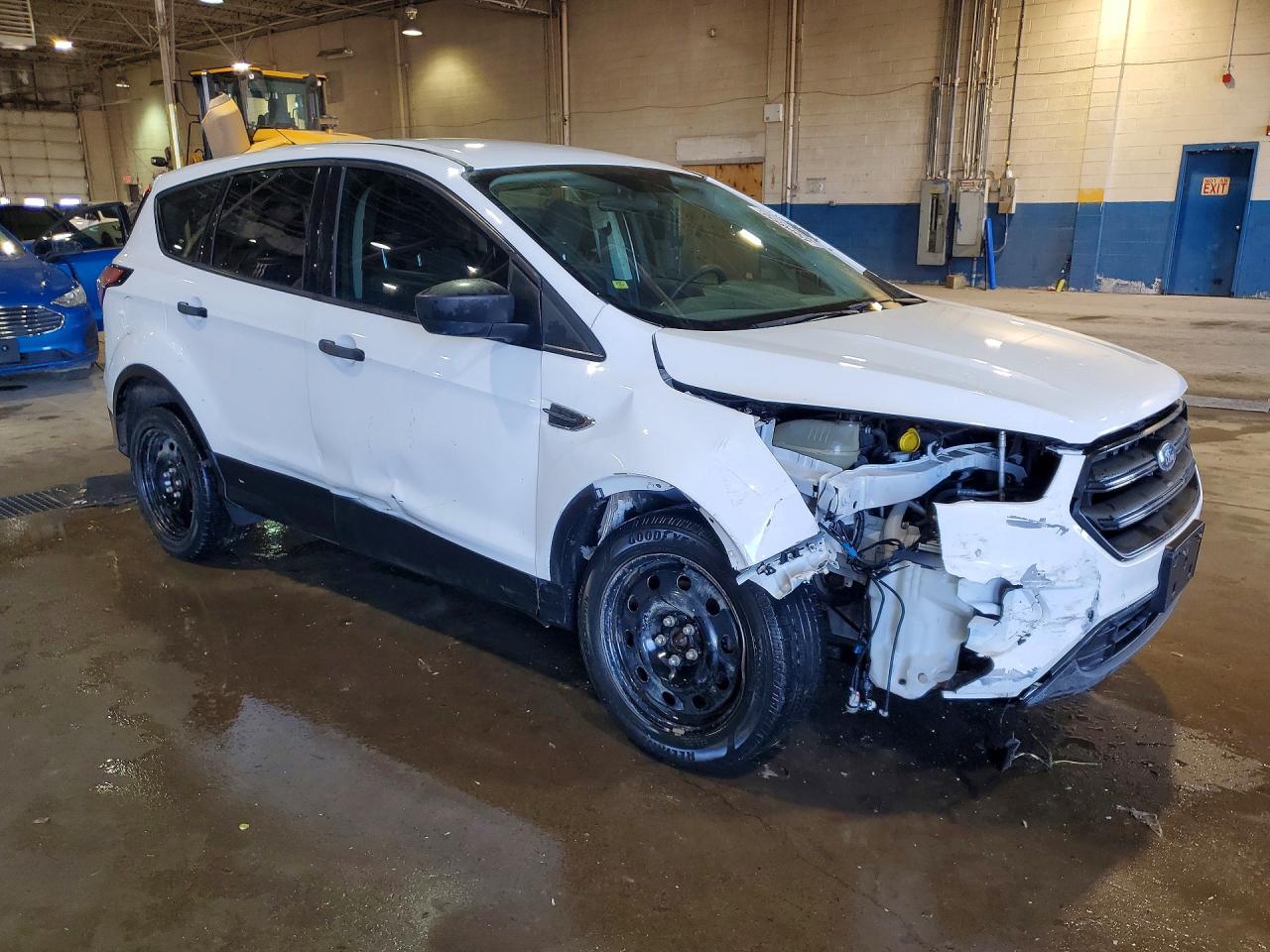 2018 FORD ESCAPE S photo 4
