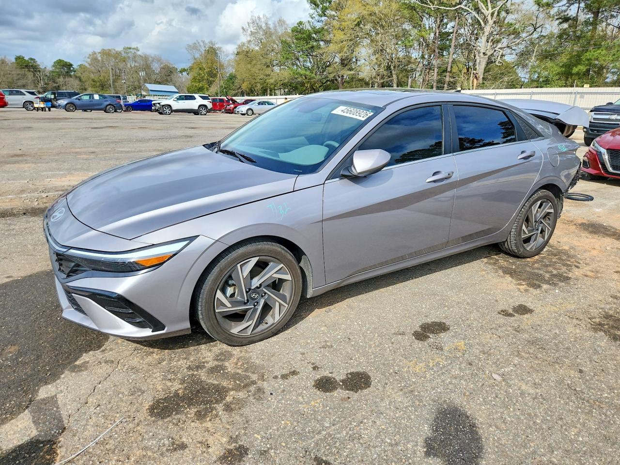 2025 HYUNDAI ELANTRA