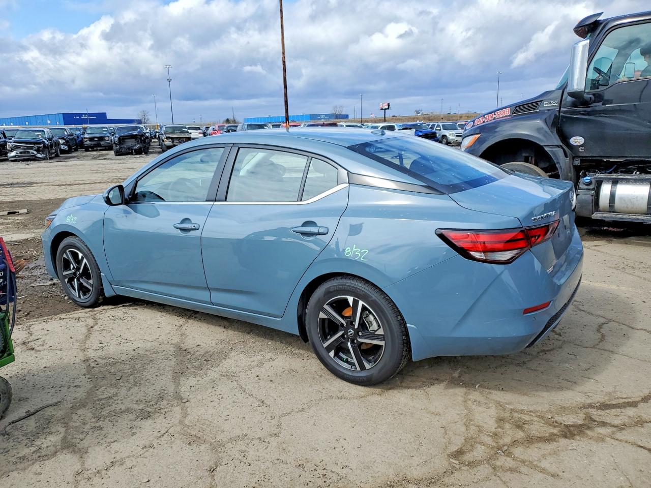 2025 NISSAN SENTRA SV photo 3