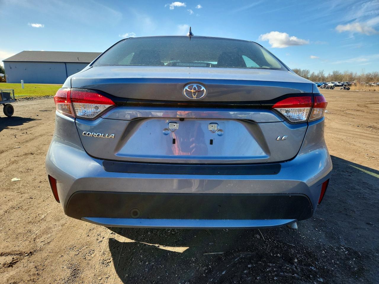 2022 TOYOTA COROLLA LE photo 6