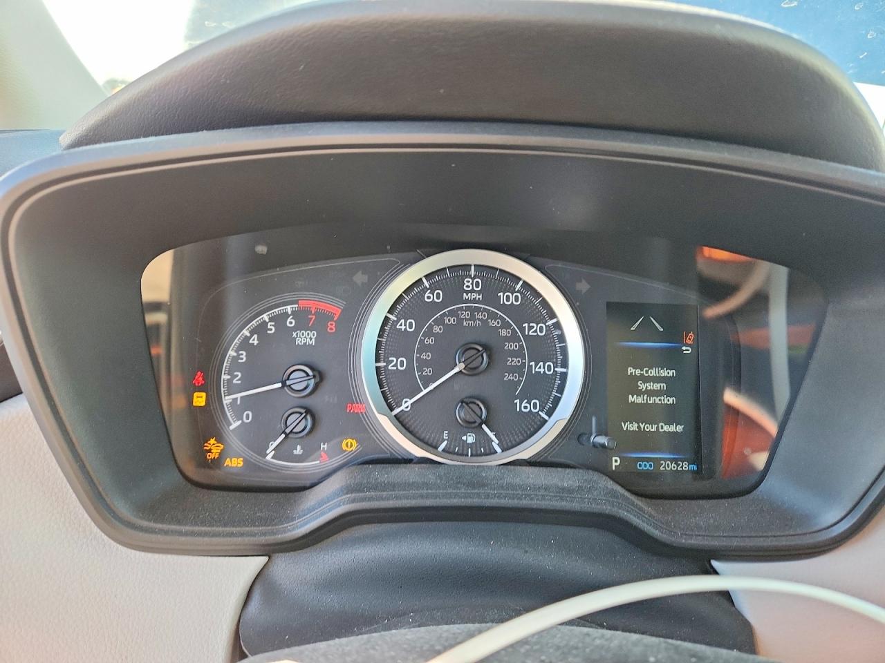 2022 TOYOTA COROLLA LE photo 9