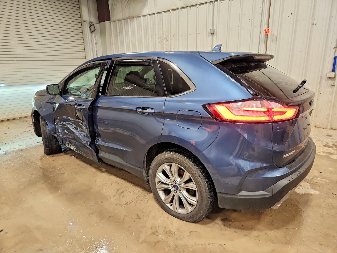 2019 FORD EDGE TITANIUM photo 4