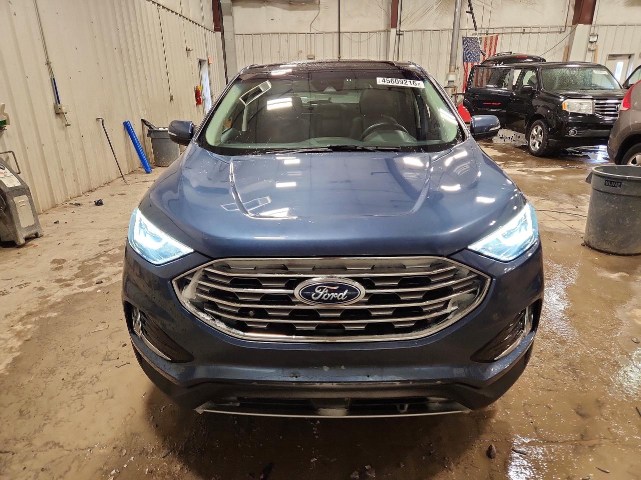 2019 FORD EDGE TITANIUM photo 13