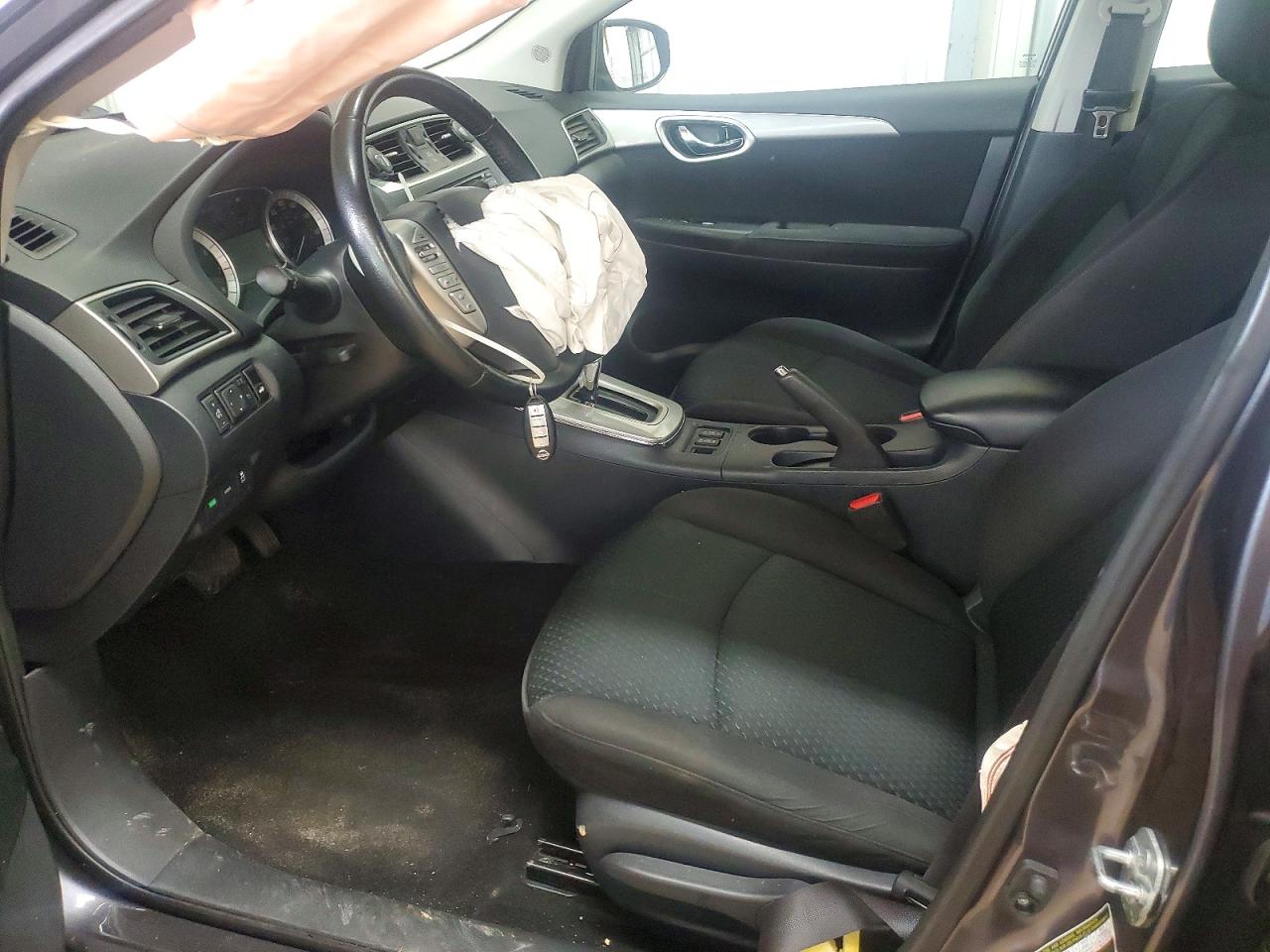2015 NISSAN SENTRA SR photo 13