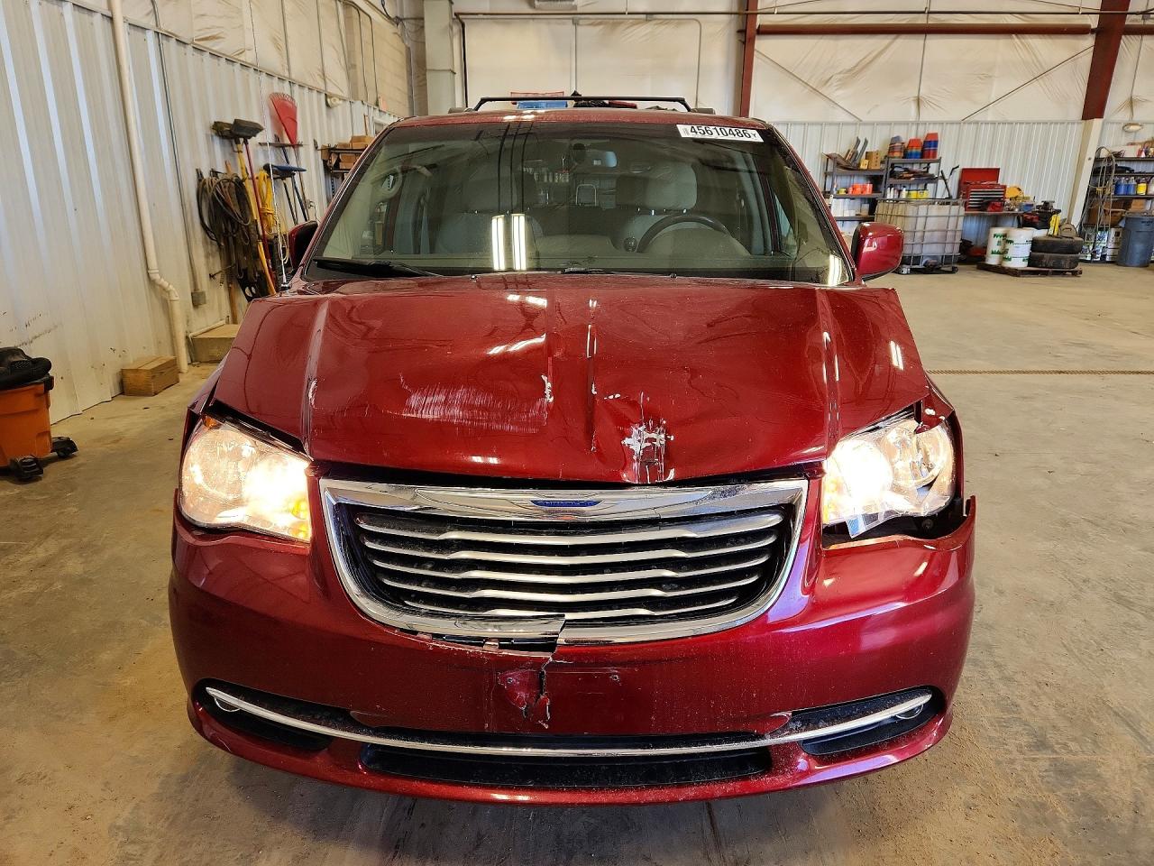 2015 CHRYSLER TOWN & COUNTRY TOURING photo 5