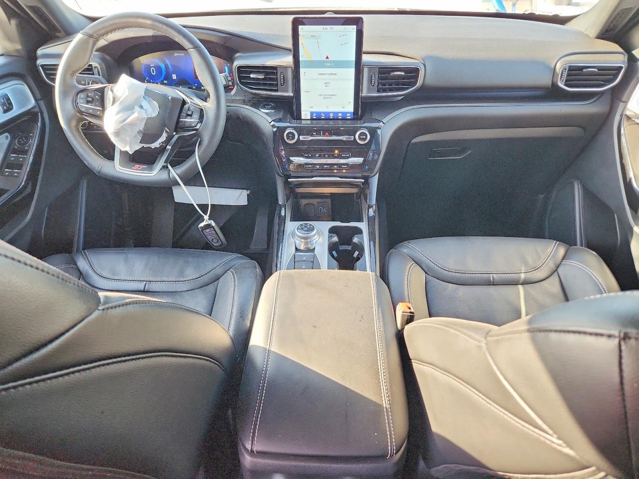 2024 FORD EXPLORER ST photo 15