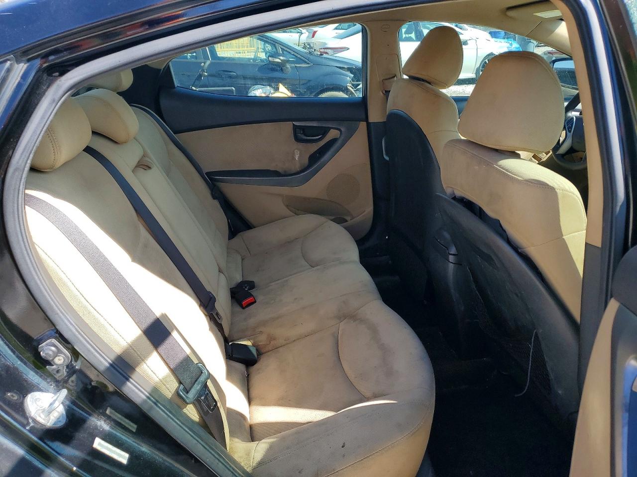 2012 HYUNDAI ELANTRA GLS photo 28