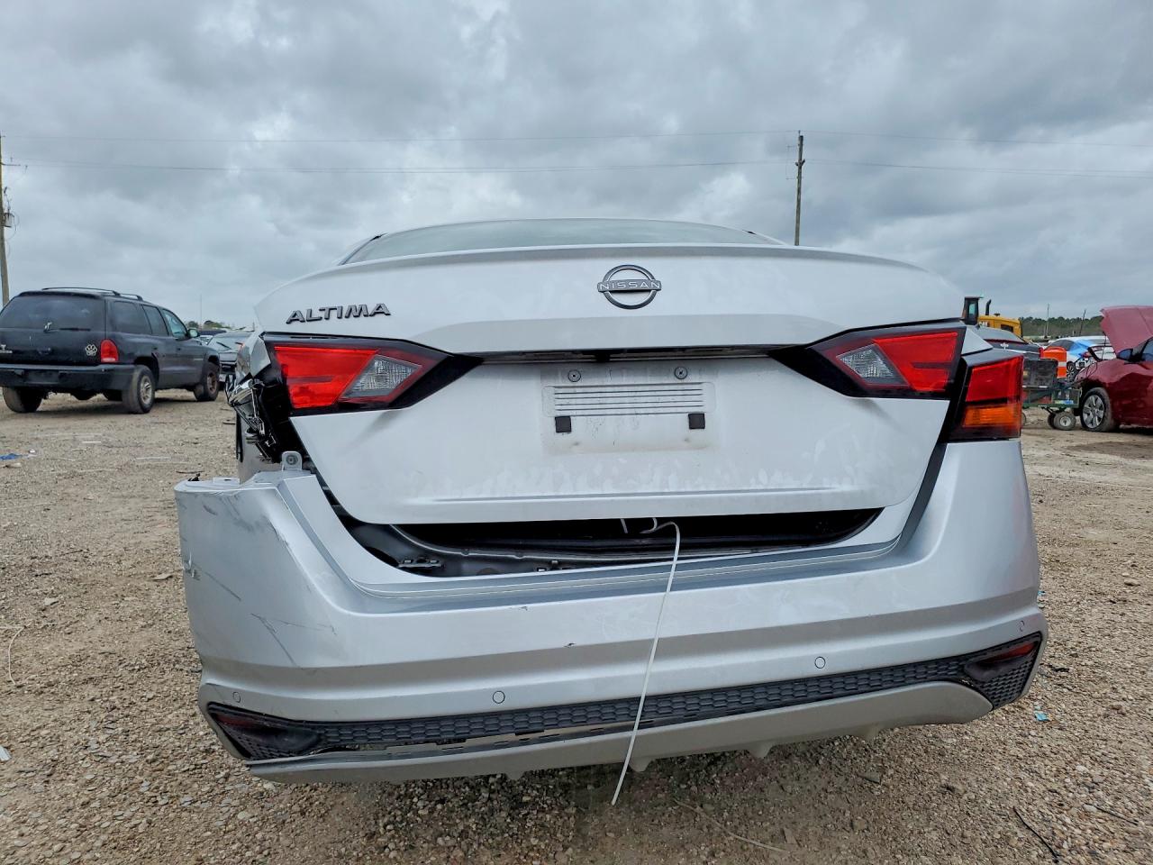 2024 NISSAN ALTIMA 2.5 S photo 11