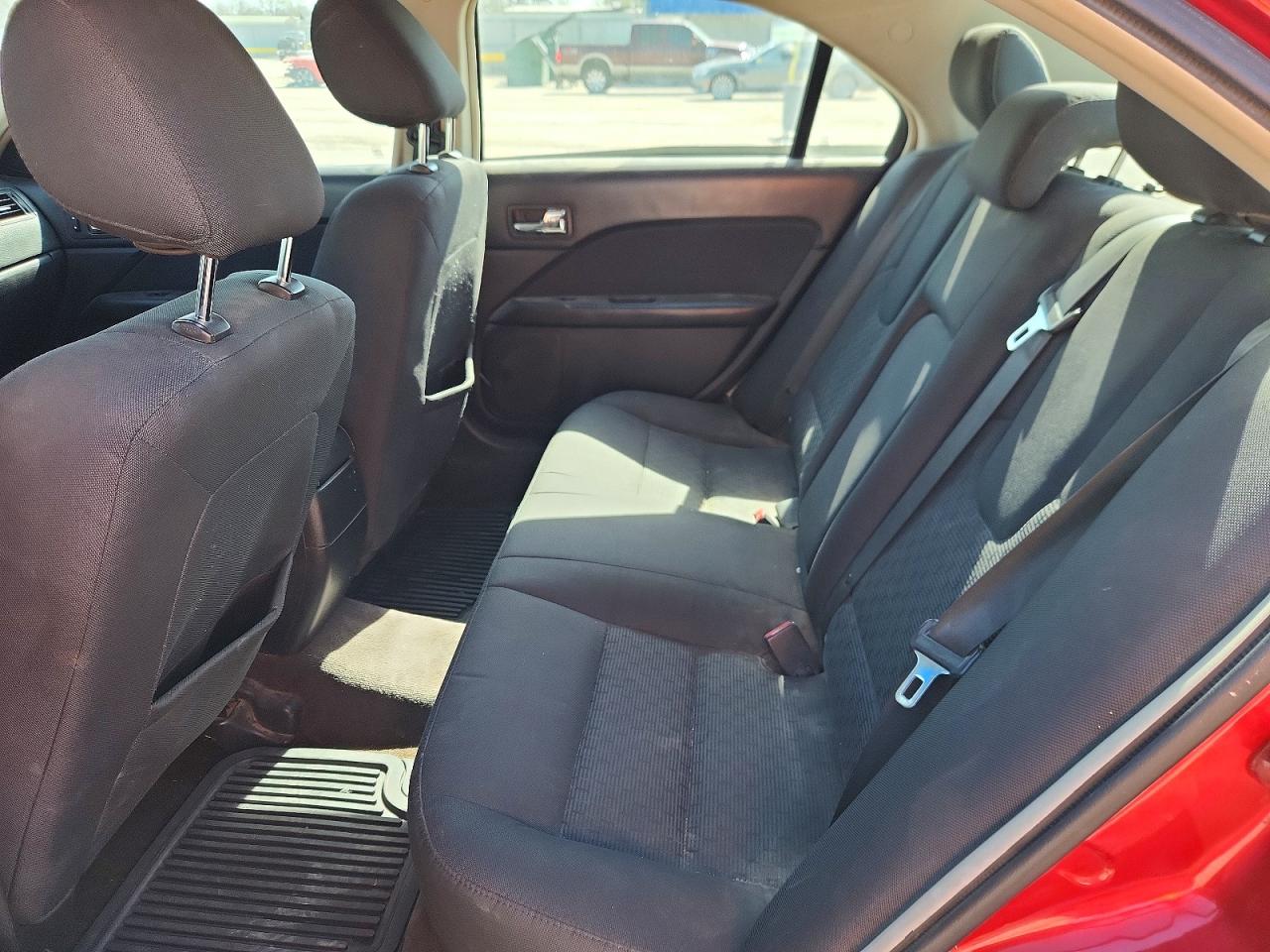 2011 FORD FUSION SE photo 10