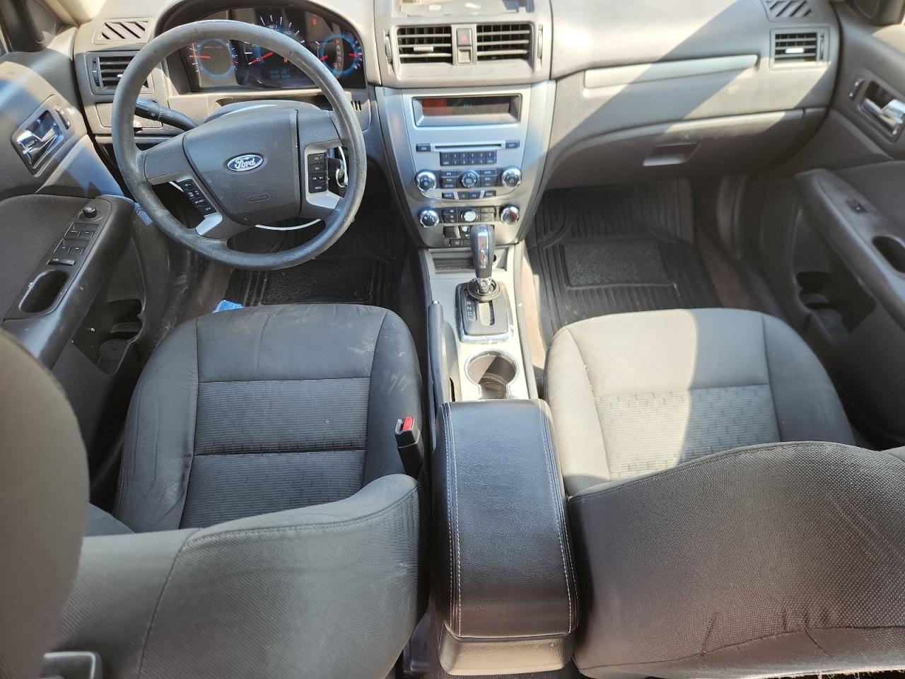 2011 FORD FUSION SE photo 8