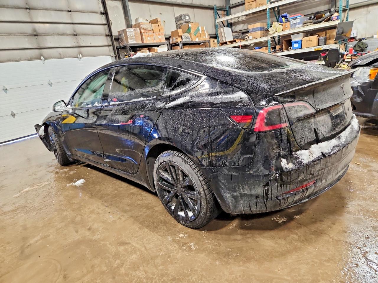 2022 TESLA MODEL 3 photo 3