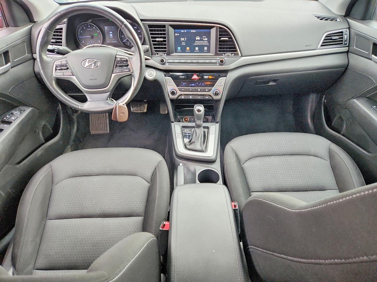 2017 HYUNDAI ELANTRA VALUE EDITION photo 8