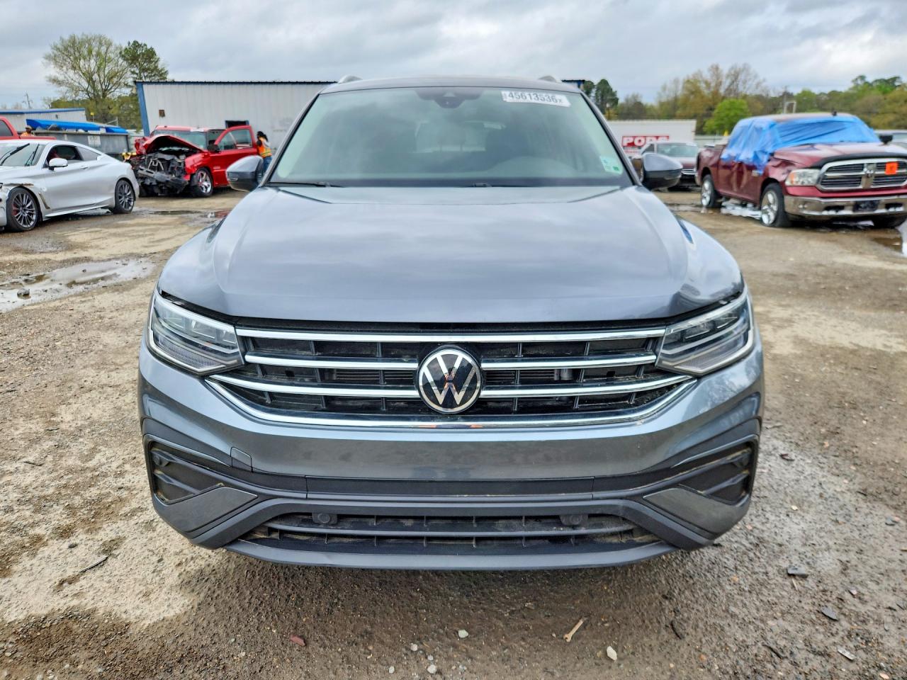 2024 VOLKSWAGEN TIGUAN SE photo 13