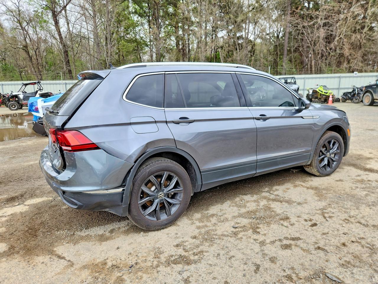 2024 VOLKSWAGEN TIGUAN SE photo 7
