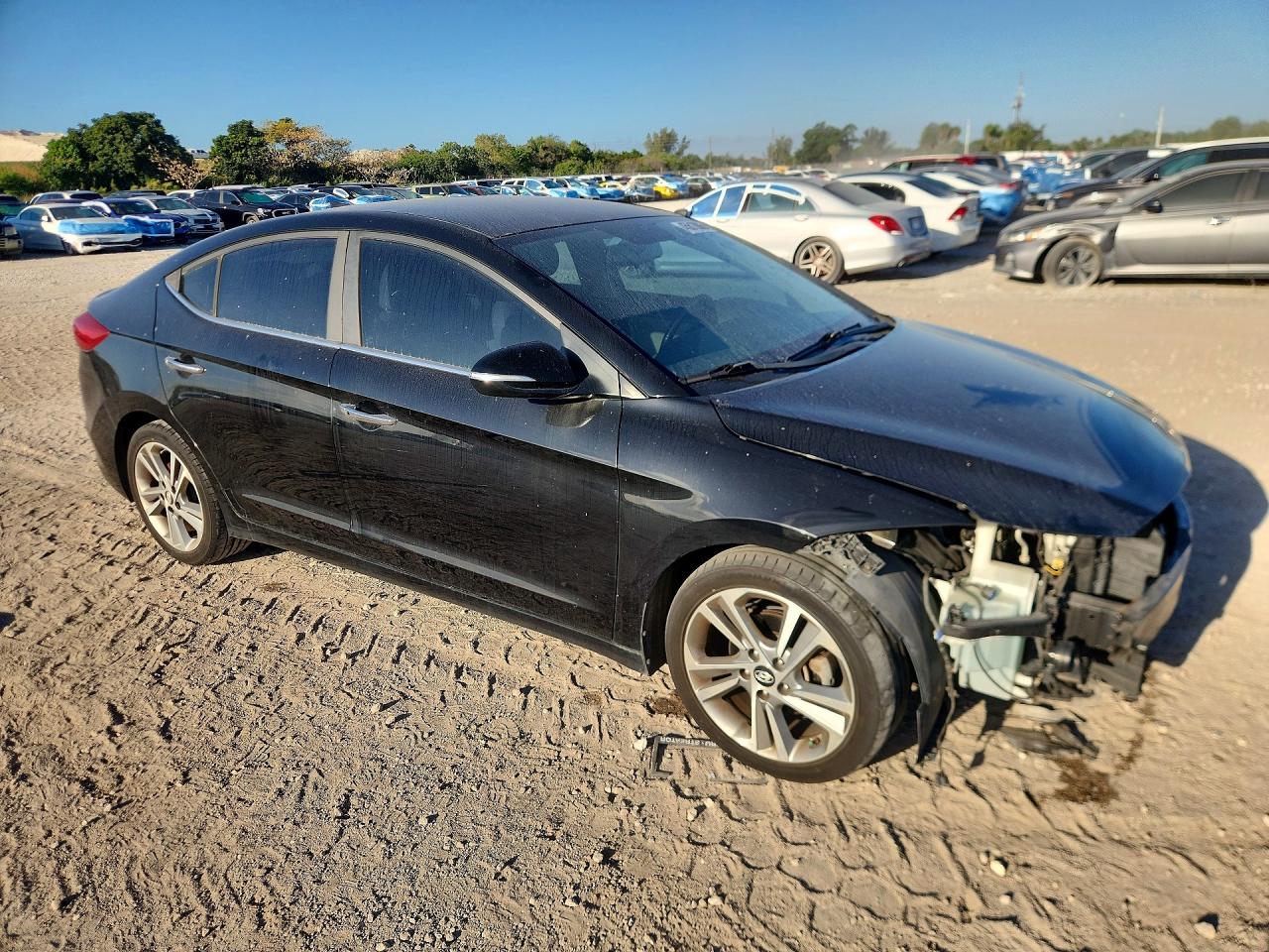 2017 HYUNDAI ELANTRA LIMITED photo 4