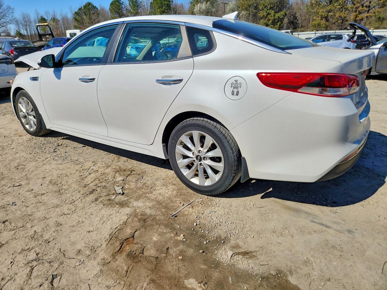 2018 KIA OPTIMA LX photo 2