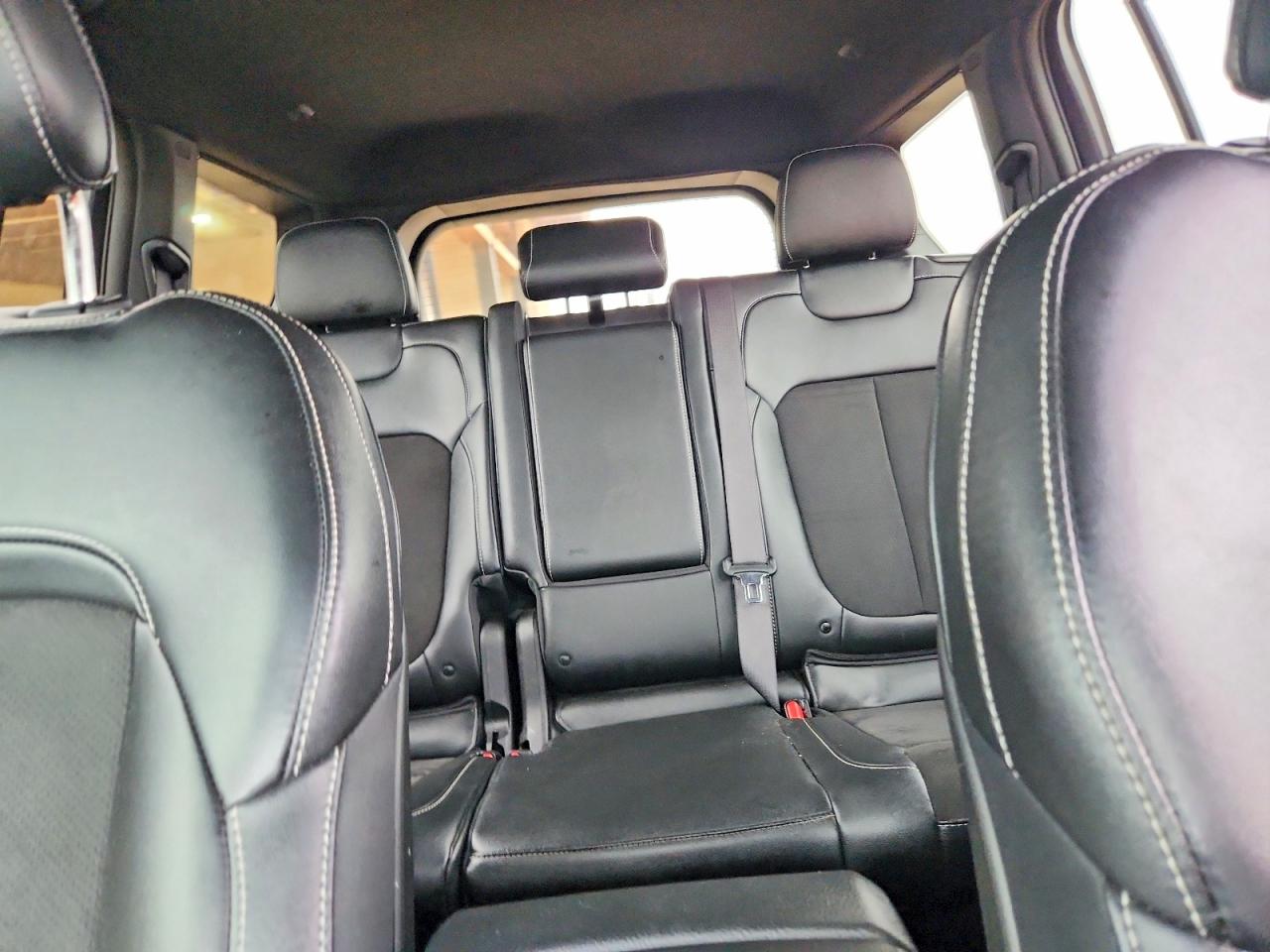 2024 JEEP GRAND CHEROKEE L LAREDO photo 19