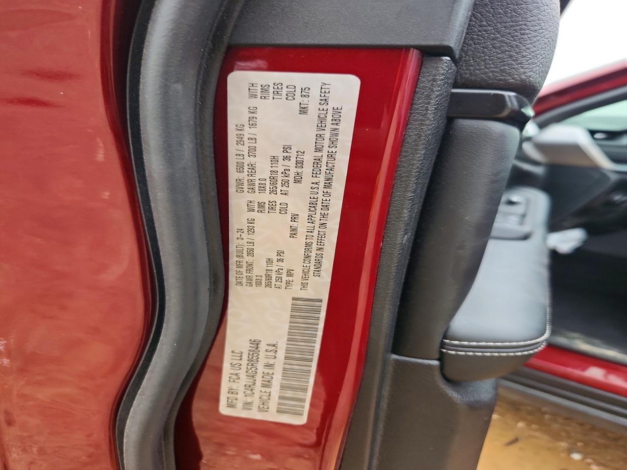 2024 JEEP GRAND CHEROKEE L LAREDO photo 25