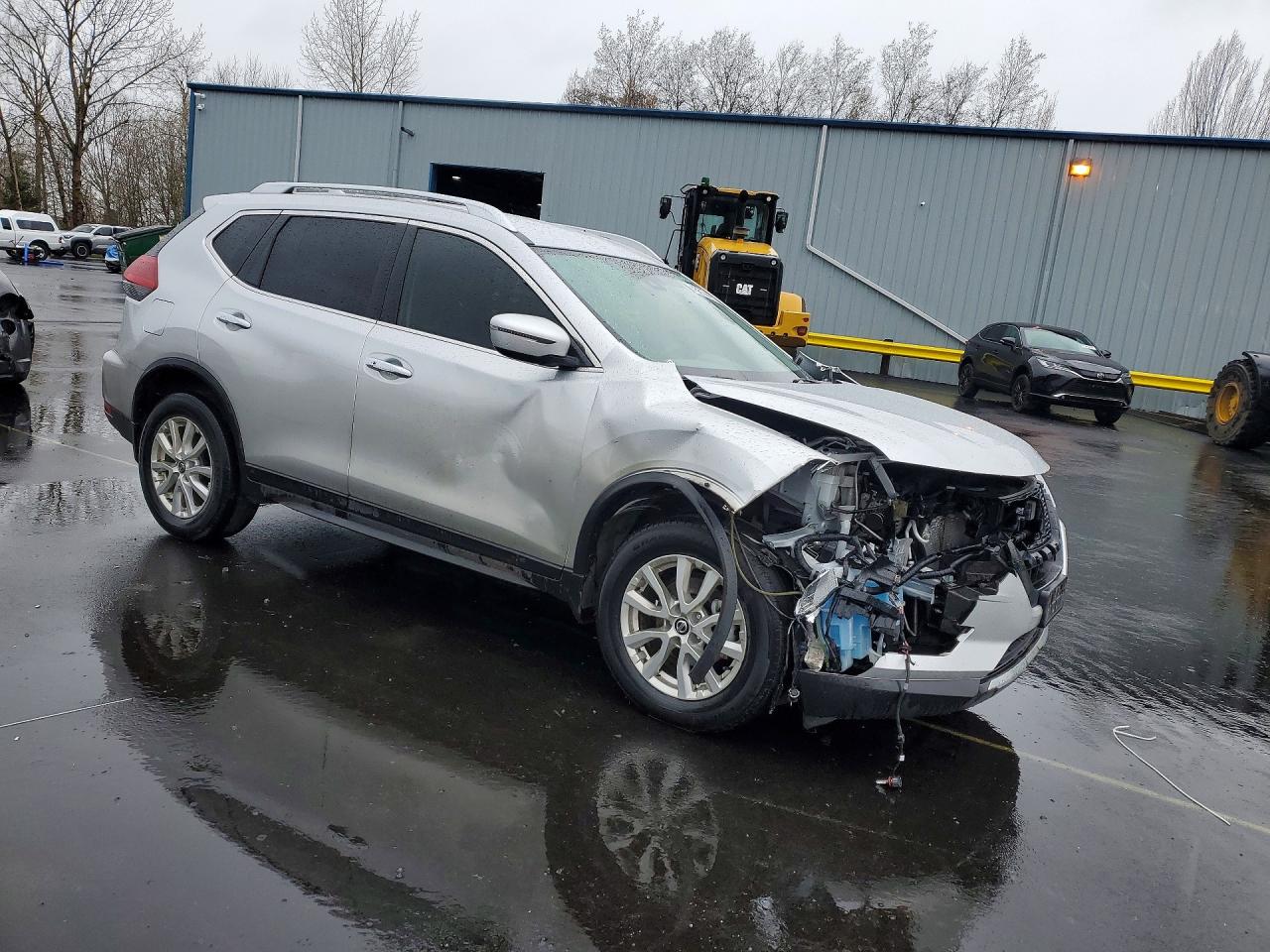 2020 NISSAN ROGUE SV photo 4