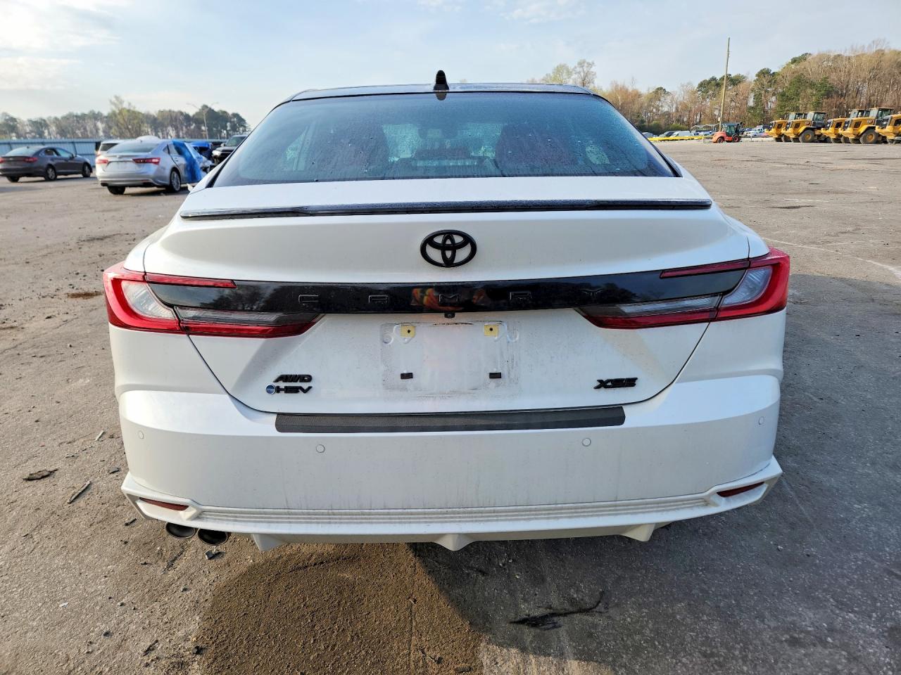 2025 TOYOTA CAMRY XSE photo 6