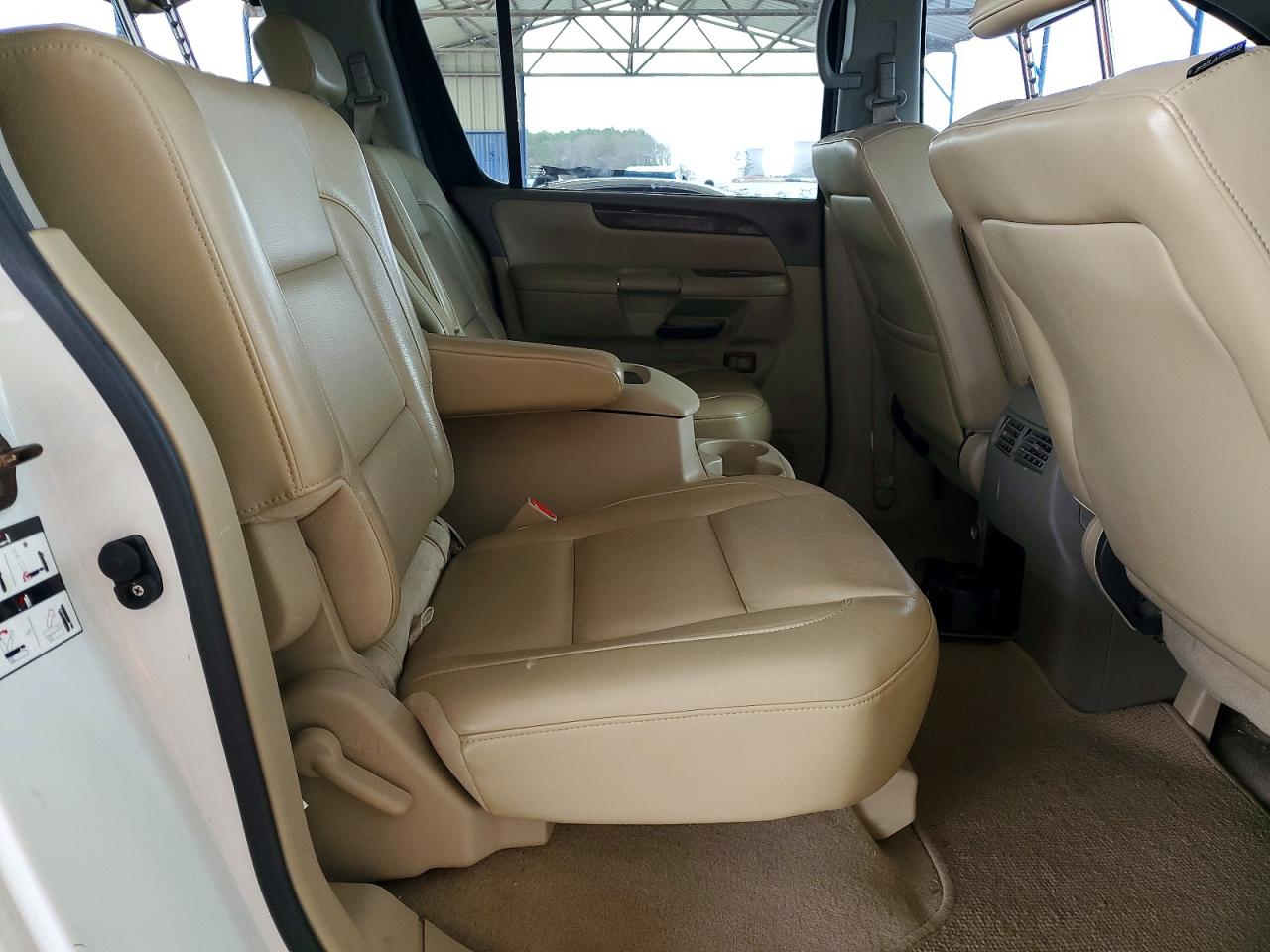 2011 NISSAN ARMADA PLATINUM photo 11