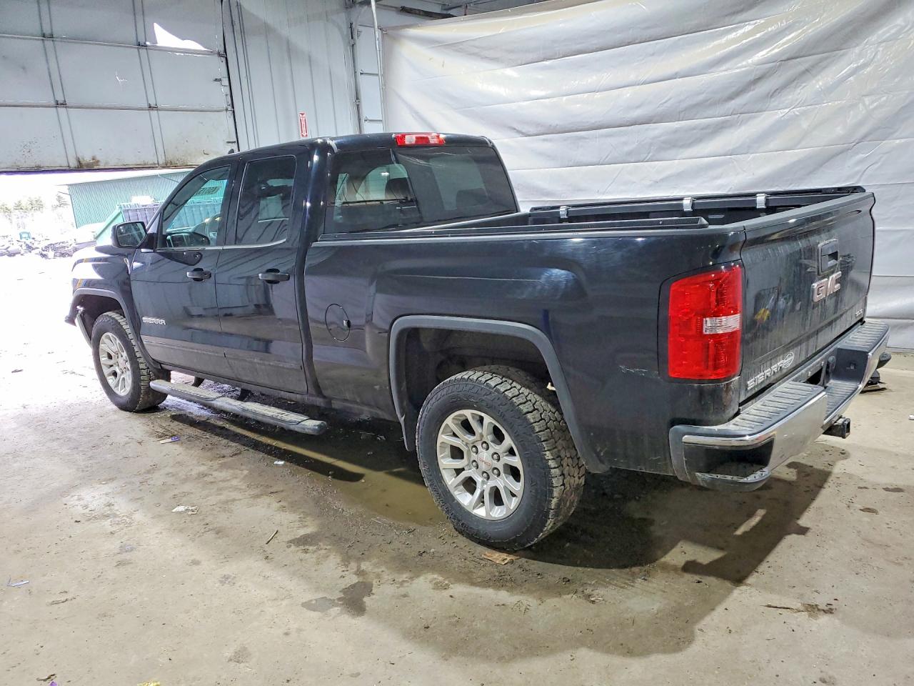 2015 GMC SIERRA K1500 SLE photo 3