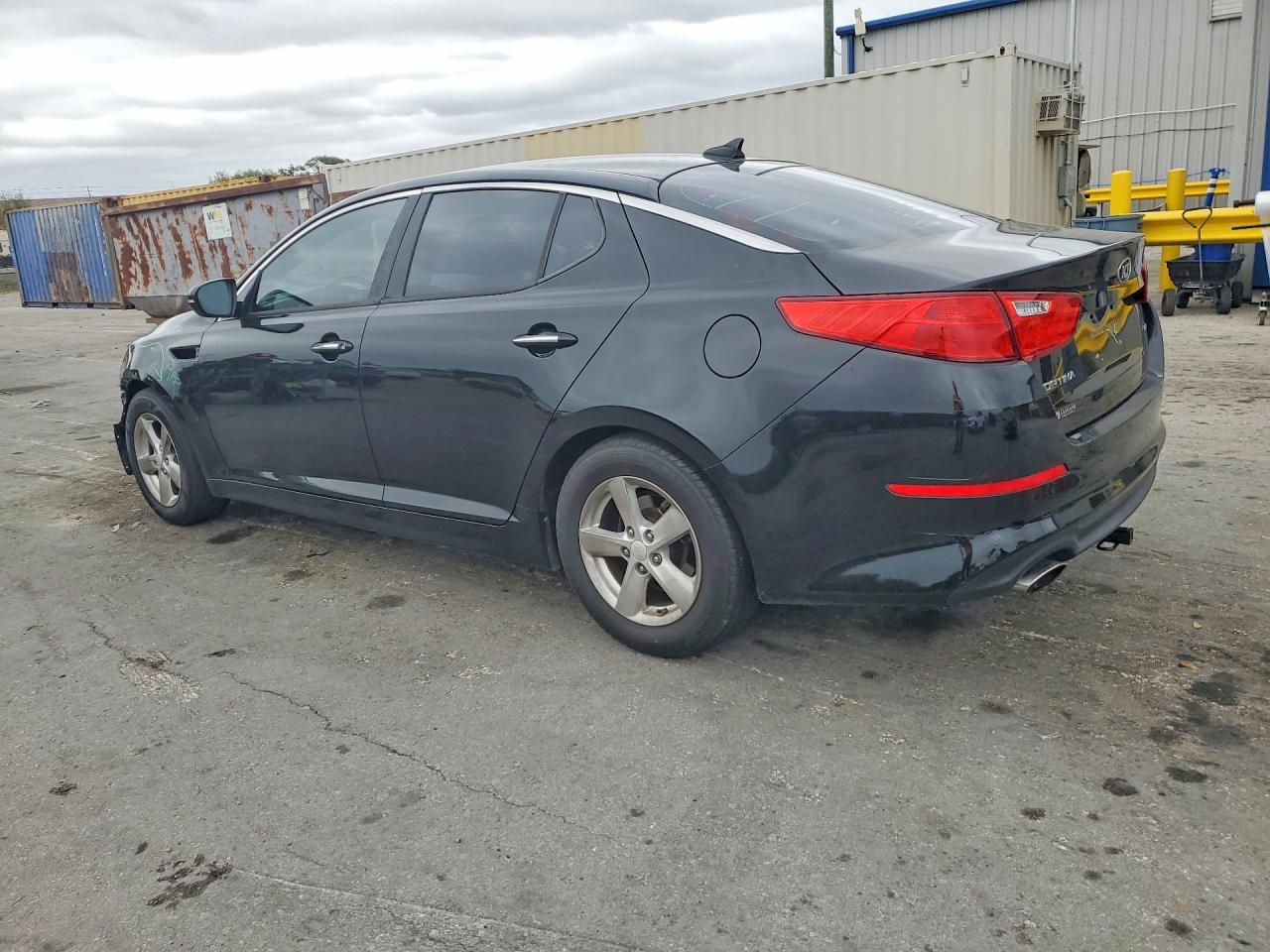 2015 KIA OPTIMA LX photo 3