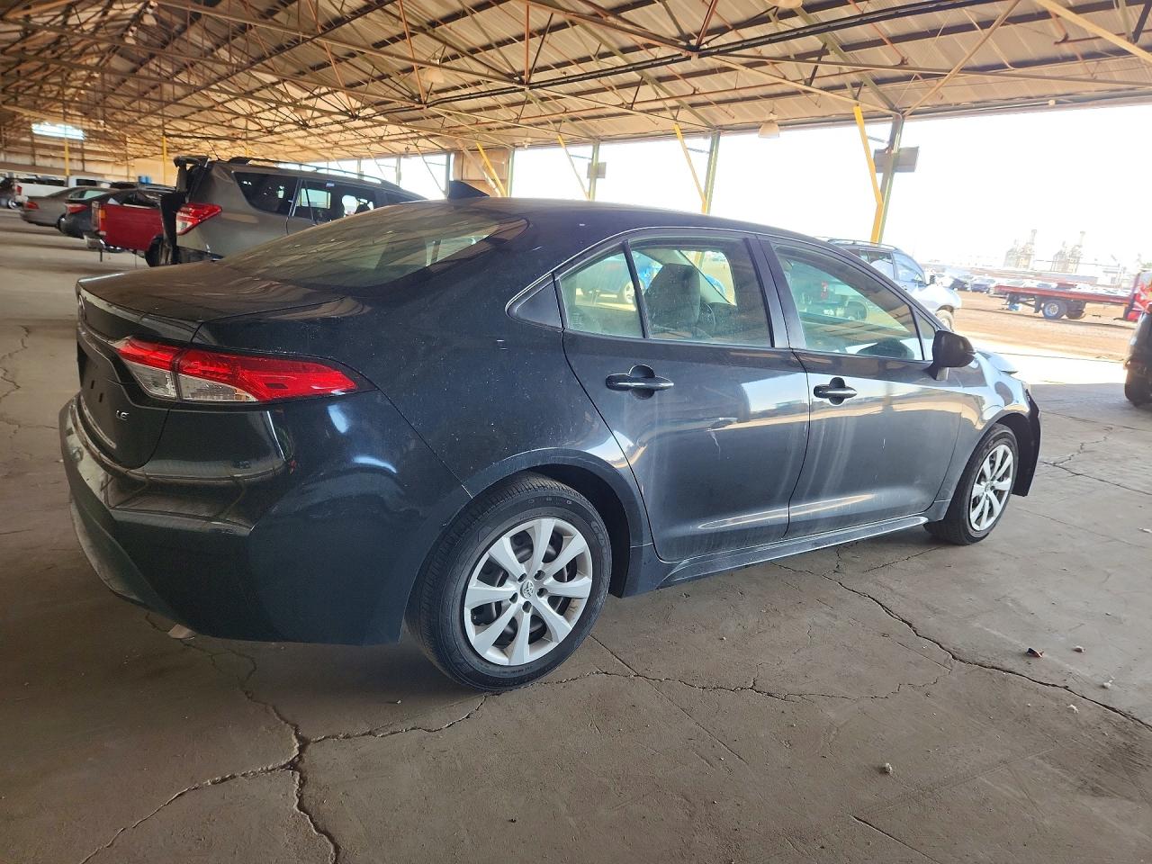 2020 TOYOTA COROLLA LE photo 3