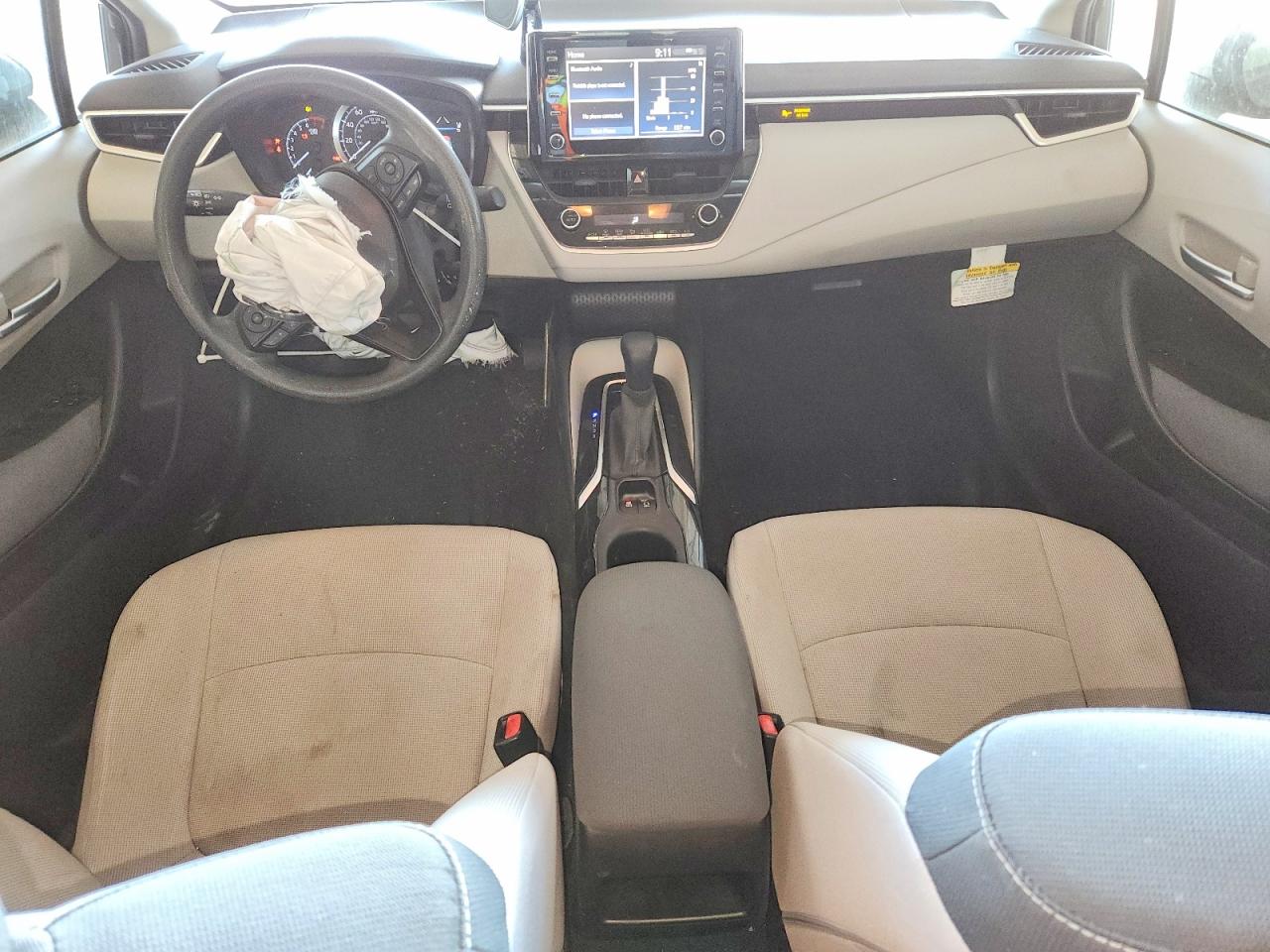 2020 TOYOTA COROLLA LE photo 8