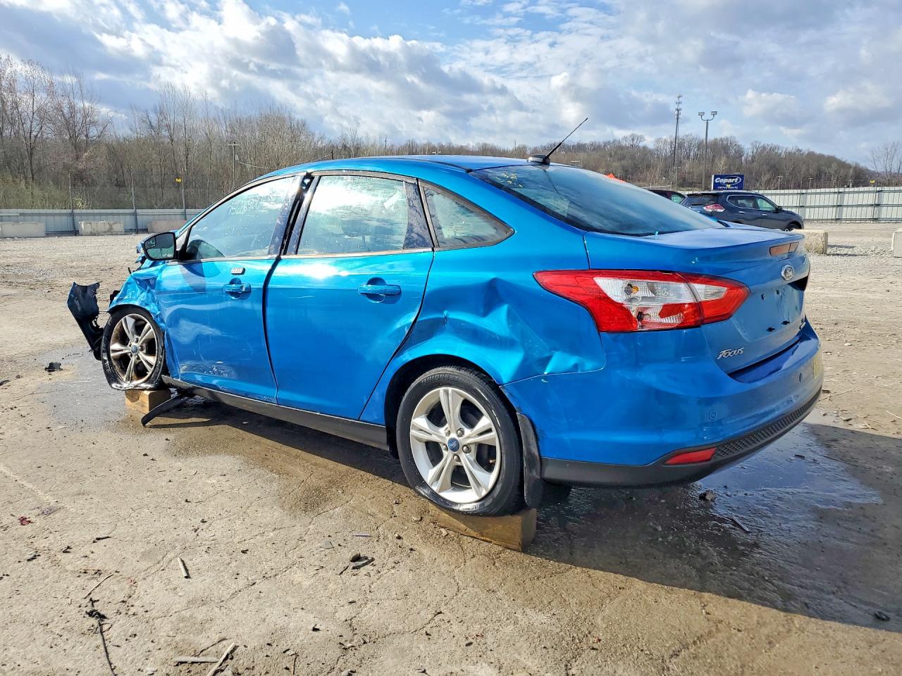 2014 FORD FOCUS SE photo 4