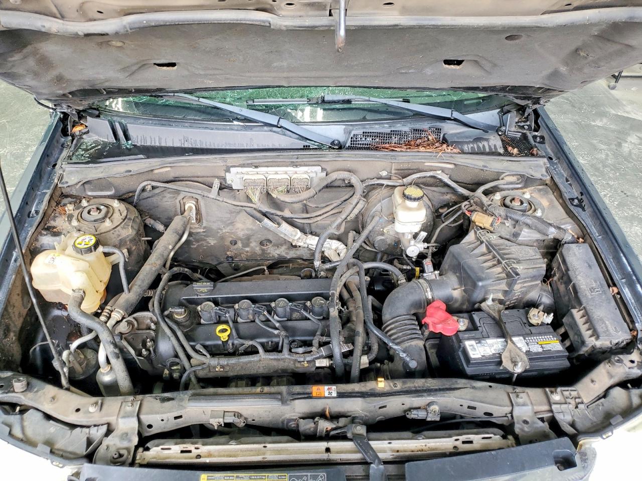 2010 FORD ESCAPE XLS photo 34