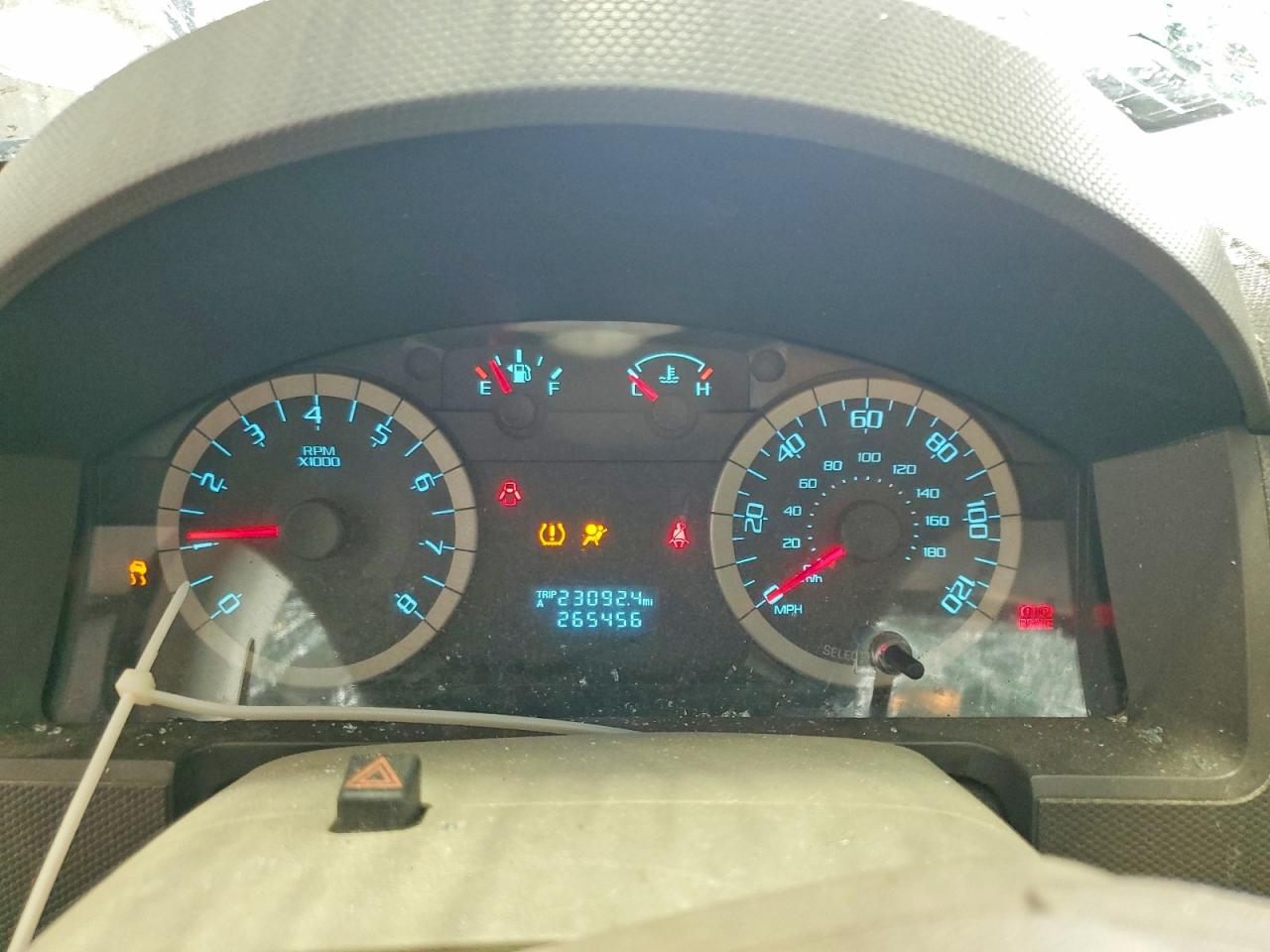 2010 FORD ESCAPE XLS photo 25