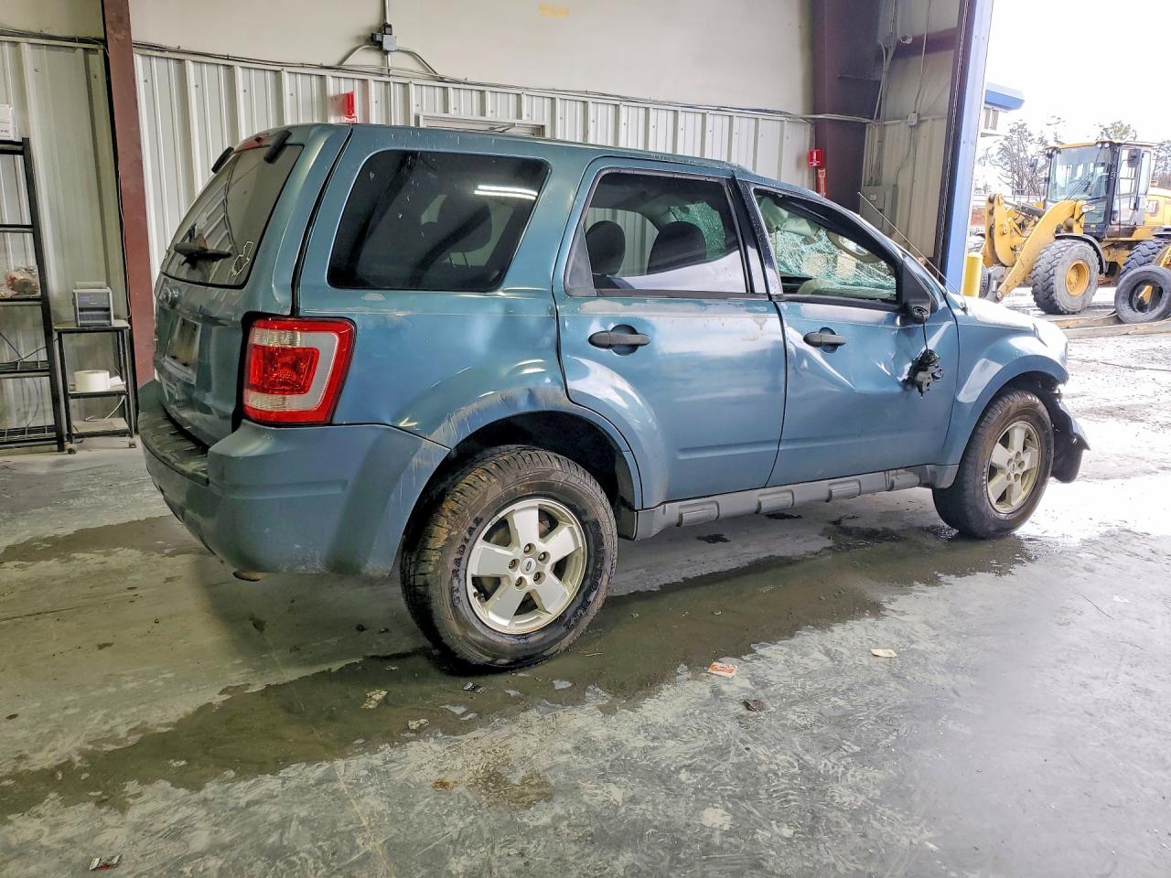 2010 FORD ESCAPE XLS photo 7