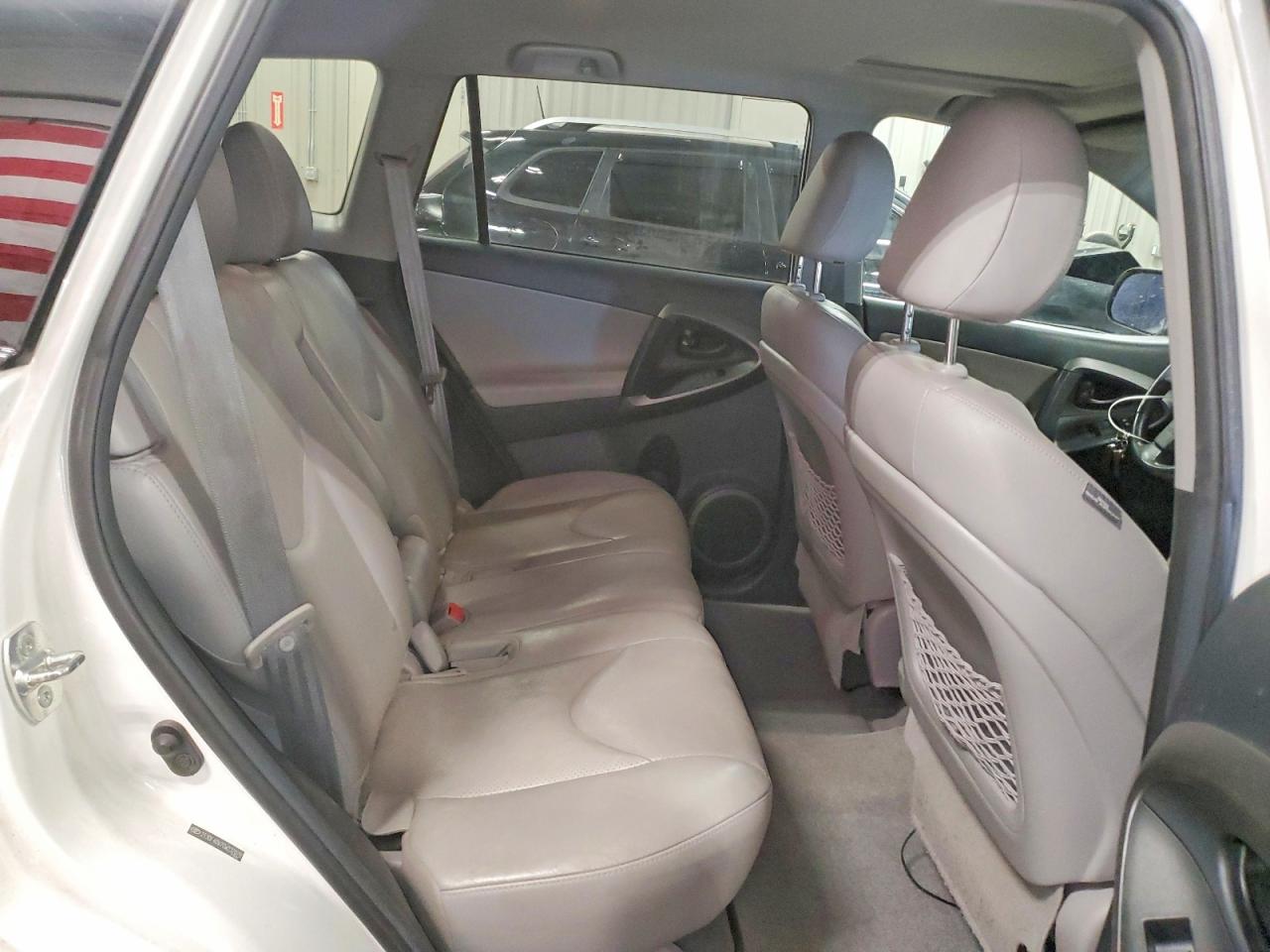 2012 TOYOTA RAV4 LIMITED photo 11