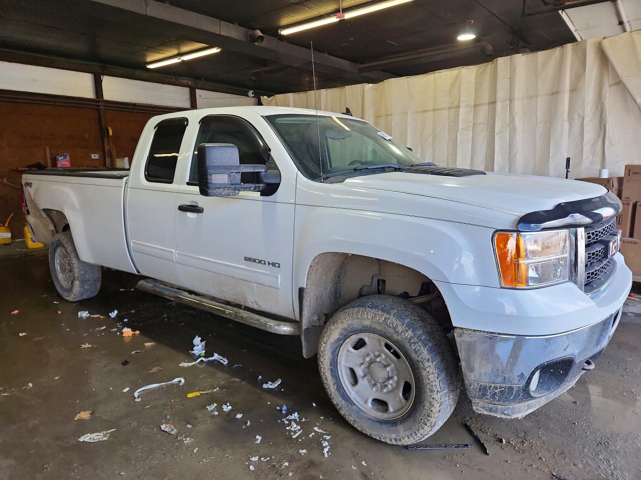 2011 GMC SIERRA K2500 SLE photo 7