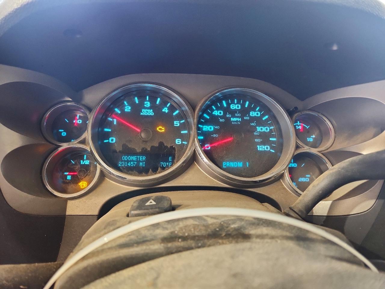 2011 GMC SIERRA K2500 SLE photo 17