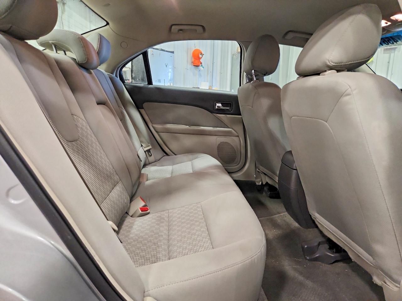 2012 FORD FUSION S photo 19