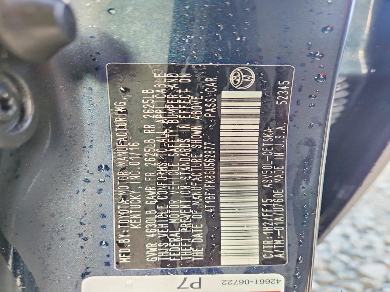 2016 TOYOTA CAMRY SE photo 34