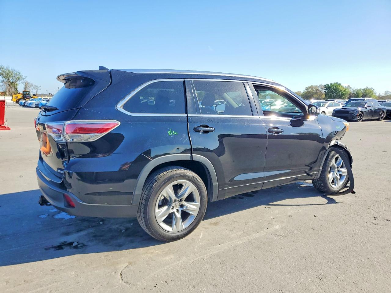 2014 TOYOTA HIGHLANDER LIMITED photo 5