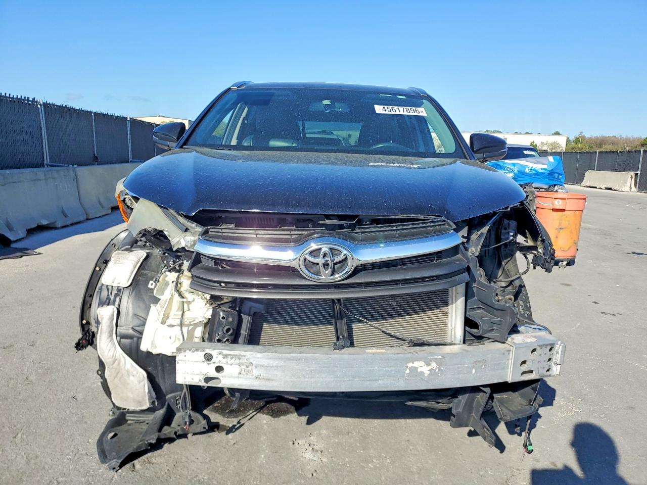 2014 TOYOTA HIGHLANDER LIMITED photo 9